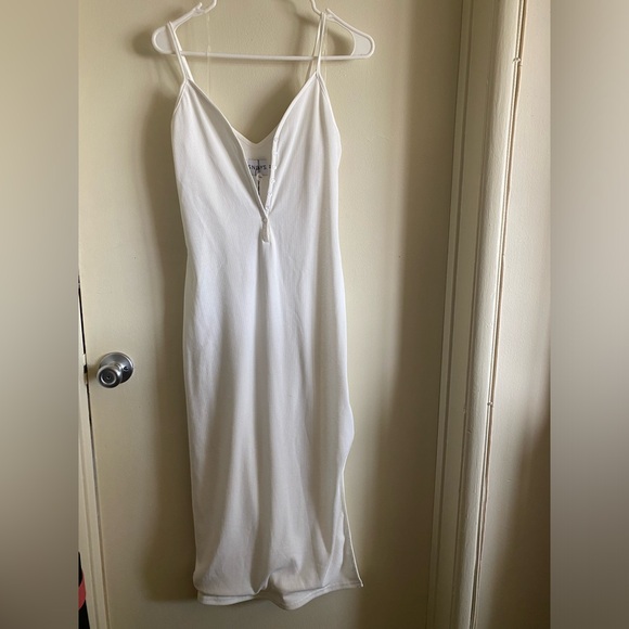 SNDYS Georgie Midi Dress in White. Size Large. - Picture 1 of 5